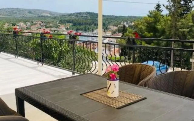 Villa Brazza
