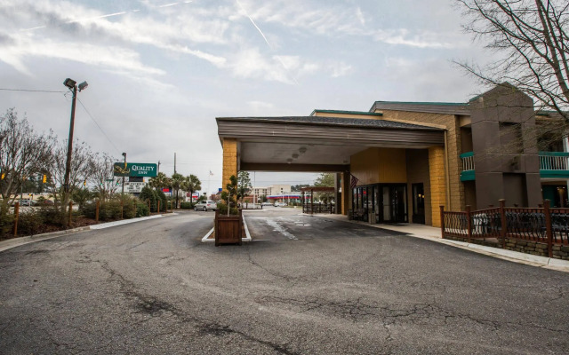 Baymont by Wyndham Wilmington