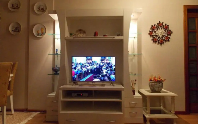 Apto 6 pessoas prox Rua Coberta