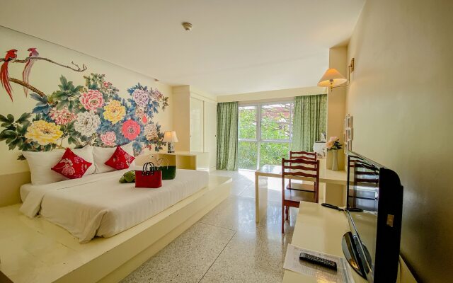 Sino House Phuket Hotel