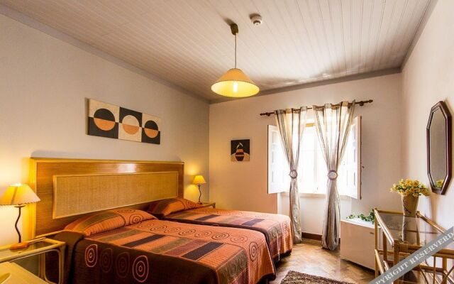 Casa Mestre Guesthouse