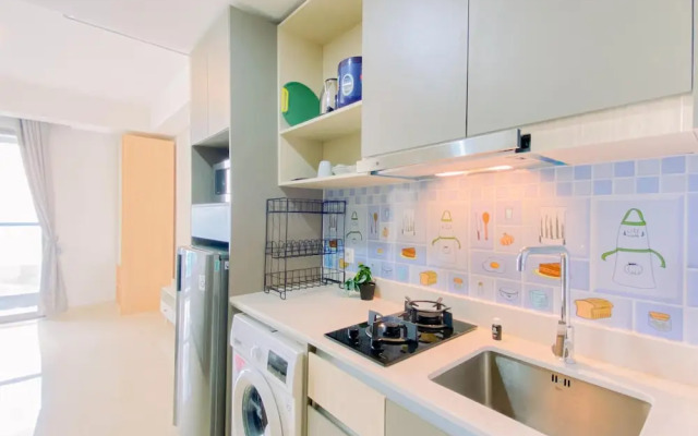 Good Place And Strategic Studio Gold Coast Apartment Pik