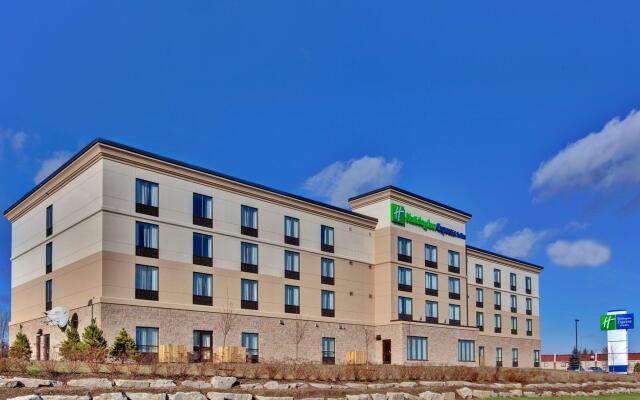 Holiday Inn Express Hotel & Suites Brockville by IHG