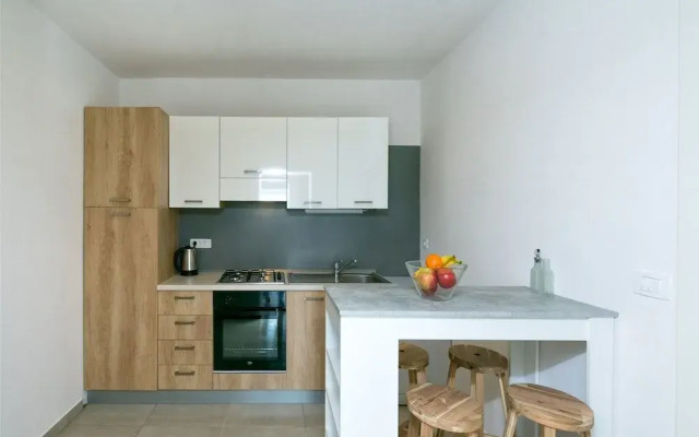 Apartment Seafront Tambaca