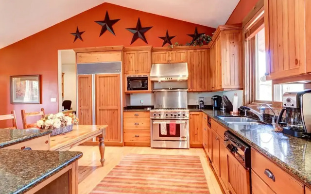 Fisherman's Paradise on Eagle River by RedAwning