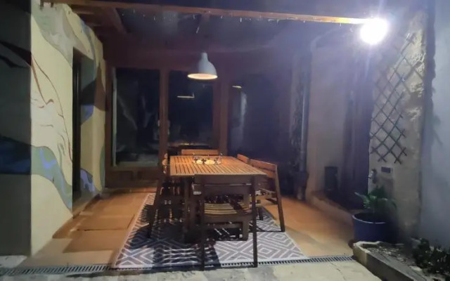 Viento de Ladera Piscina Natural Y Jacuzzi Ext