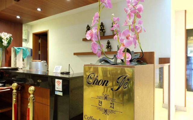 New Chonji Hotel