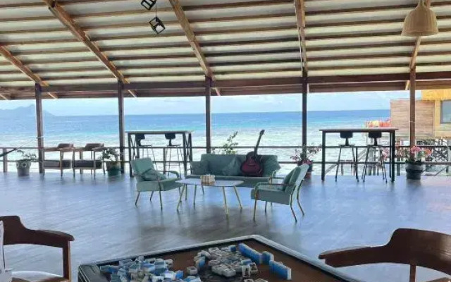 Jelly Sea Resort