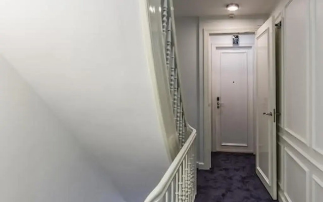 No. 377 House