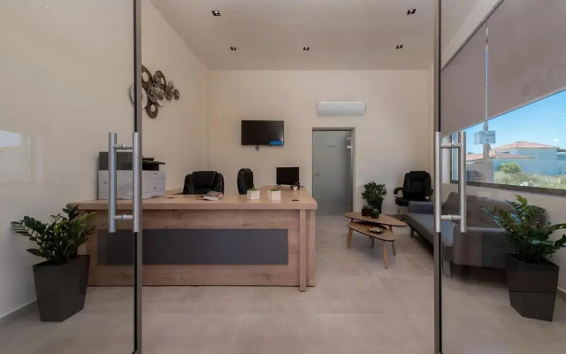 Mystique Suites