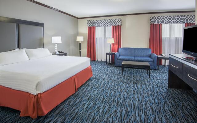 Holiday Inn Express Cleveland Airport - Brookpark, an IHG Hotel