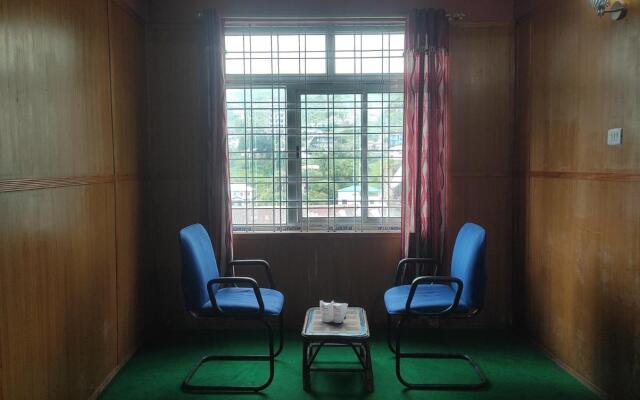 Hotel Tawang Holiday