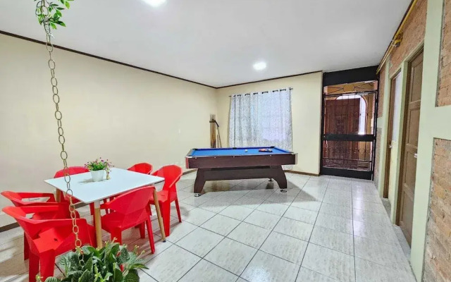 Hostel La Cali Inn