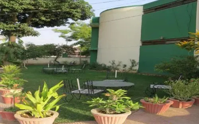Hotel Mount Way