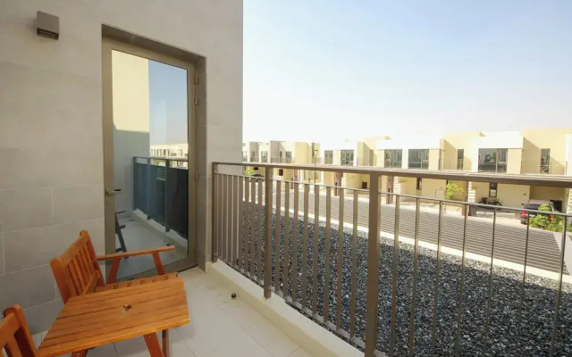 Spacious 3BHK Townhouse-Emaar South Golf