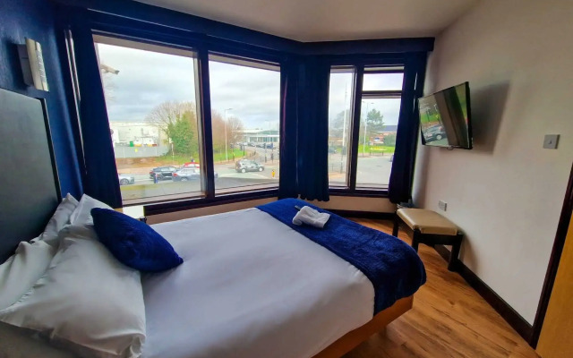 Cornmill Hotel