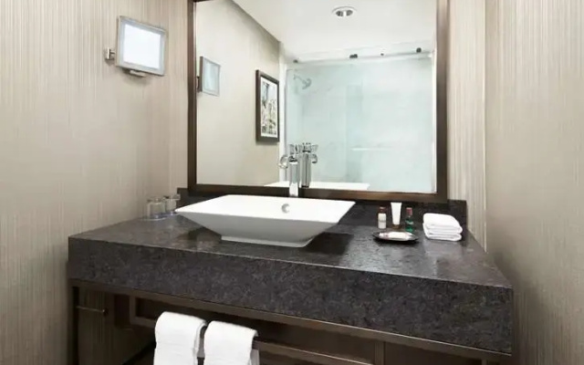 Sheraton Gateway Los Angeles