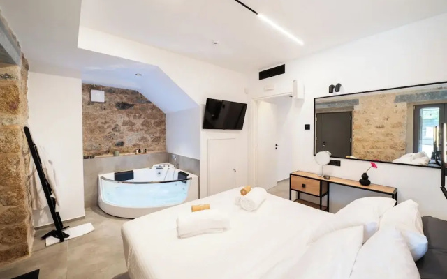 Cardamilia Suites