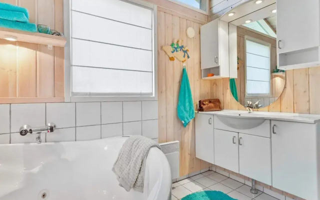 5 Star Holiday Home in Lokken