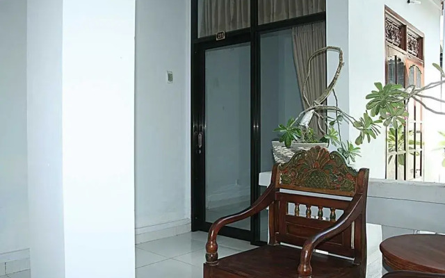 Hotel Lumbung Sari Legian