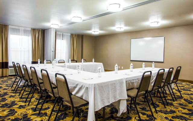 Comfort Inn & Suites Springfield I-44