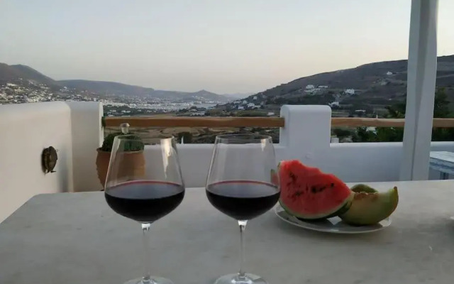 Evilou's House