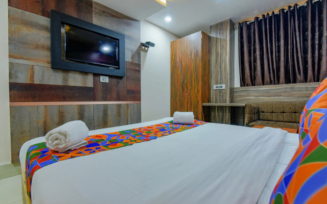 Fabhotel Middleton Desire