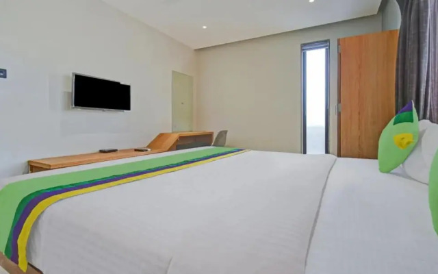 Treebo Trend Aroma Executive