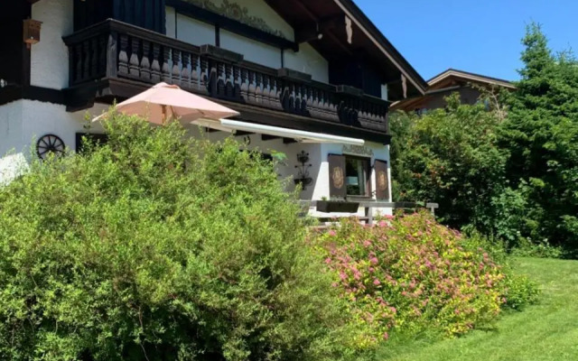 Traumhaftes Ferienhaus direkt am Tegernsee