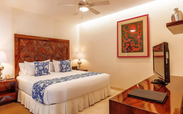 Grand Miramar All Luxury Suites & Residences