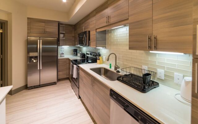 Pearl by Miami Vacations
