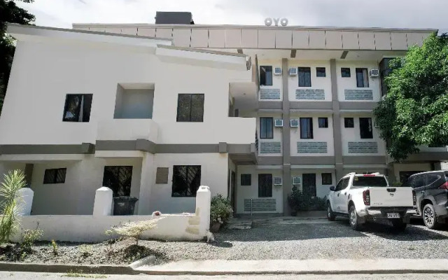 Chateau Cinco Near SM Lanang