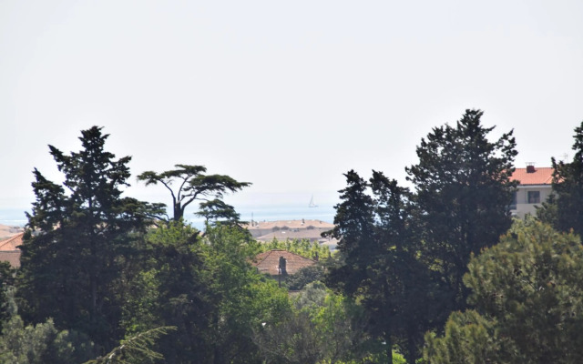 Lagrange Classic Le Lagon Bleu