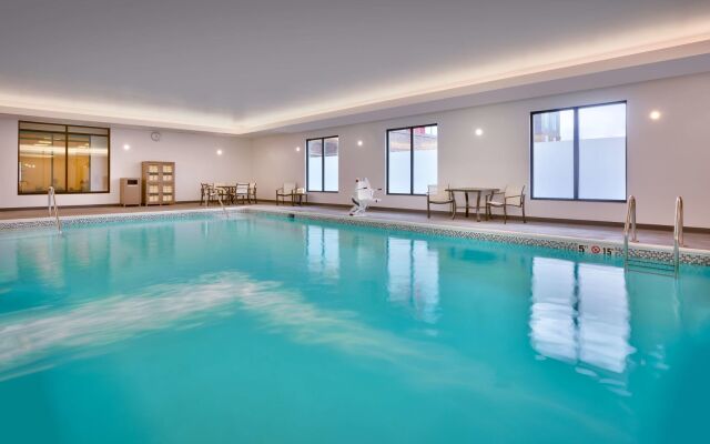 Hyatt Place Anchorage Midtown
