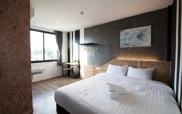 The Arbern Hostel x Bistro