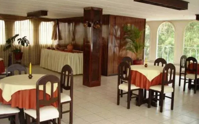 Hoteles Benavides