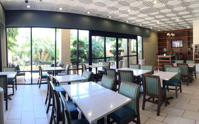 Best Western Plus South Coast Inn