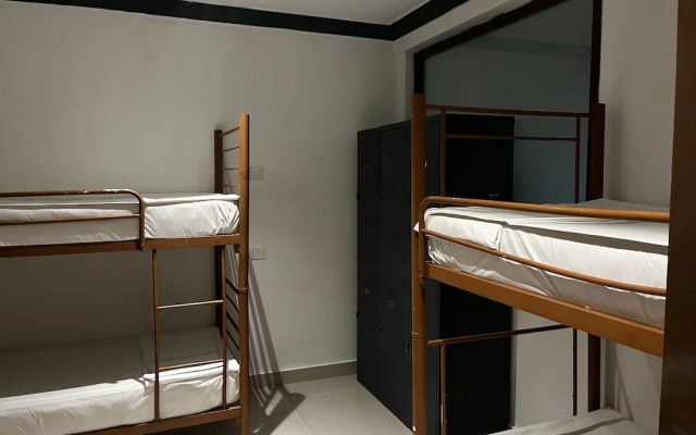 Senja Hostel Kuala Lumpur Chinatown