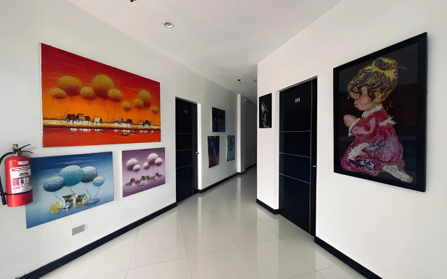 The ApplePeach House