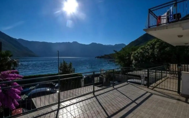 Charming Seaside Escape in Kotor