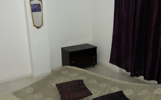 Spacious Very Modern Apartment Richly Furnished