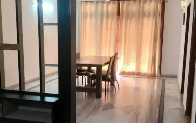 Sunrise Seaesta Service Apartments