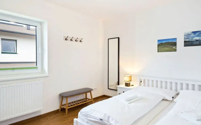 Beautiful Holiday Home Near Ski Area in Piesendorf