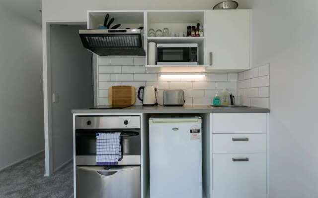 Delightful 1 Bedroom Apartment in CBD