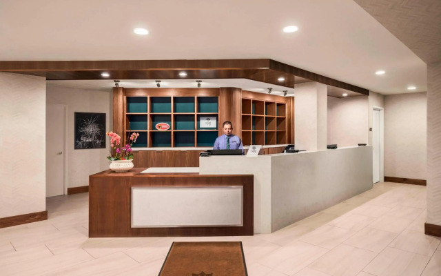 Four Points by Sheraton Anaheim