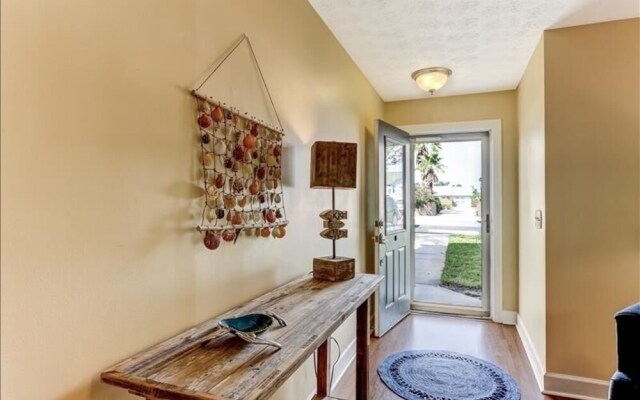 Fernandina Shores Condo with Private Balcony and Access to Pool by RedAwning