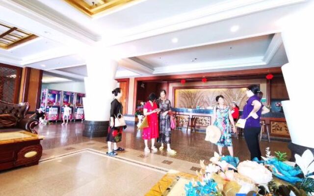 Green Island Yacht Hotel