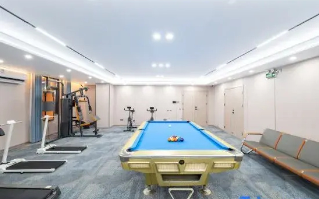 Qiqing Mercure Hotel (Rainbow Beach Branch)