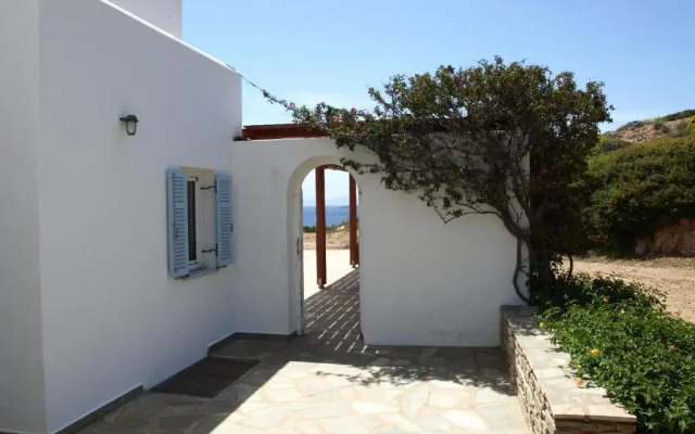 Summer Family Sea View Villa Antiparos