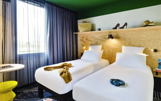 ibis Styles Lyon Meyzieu Arena Stadium